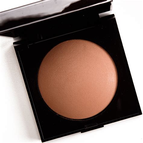 laura mercier matte radiance baked powder bronze 03